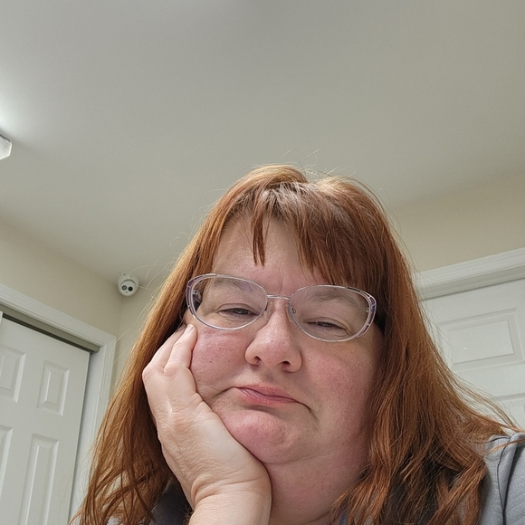 Come join me for a live show. 💜❤️. Come join the fun. - Picture 3 of 16